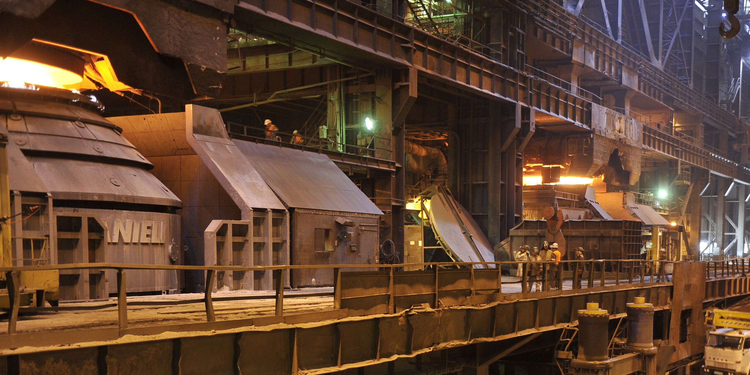 Operational Assistance for BOF Steelmaking Shops - Danieli Corus